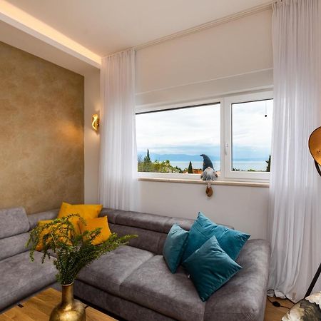 Apartment Muzini Malinska Bagian luar foto
