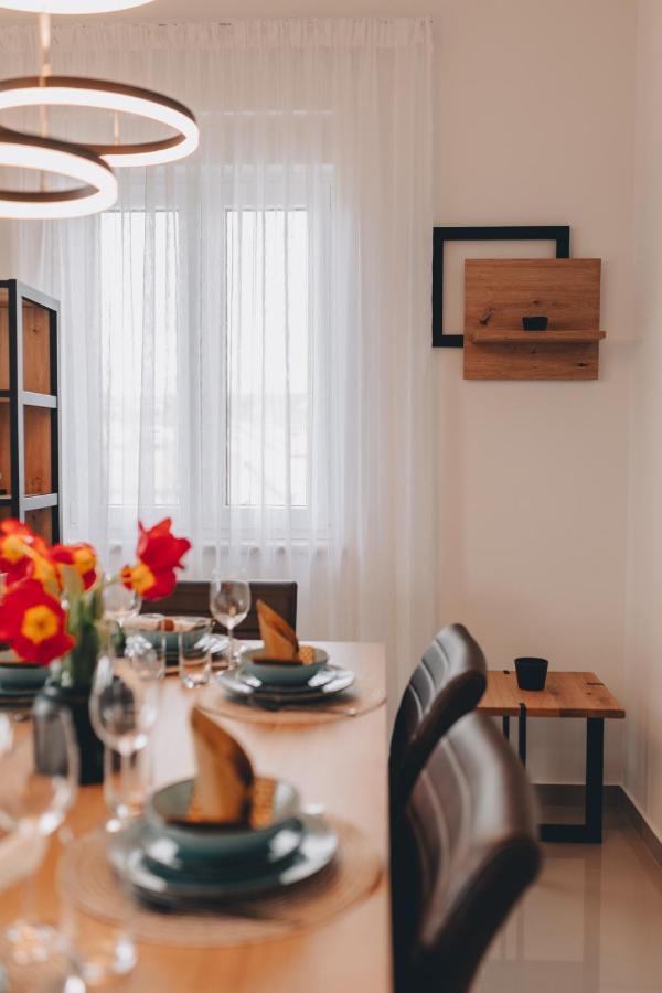 Apartment Muzini Malinska Bagian luar foto